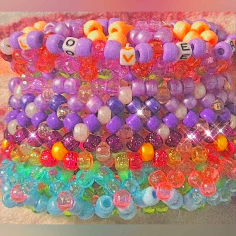 ♡ Rotating kandi Cuff ♡
